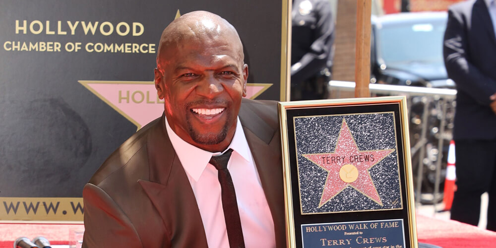How tall is Terry Crews - Real Age, Weight, Height in feet - How Tall Is Terry Crews: The Actor And Former NFL Player’s Imposing Height